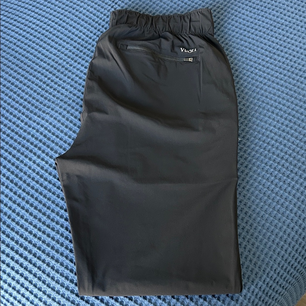 Vuori Athletic Pants 29-30” inseam